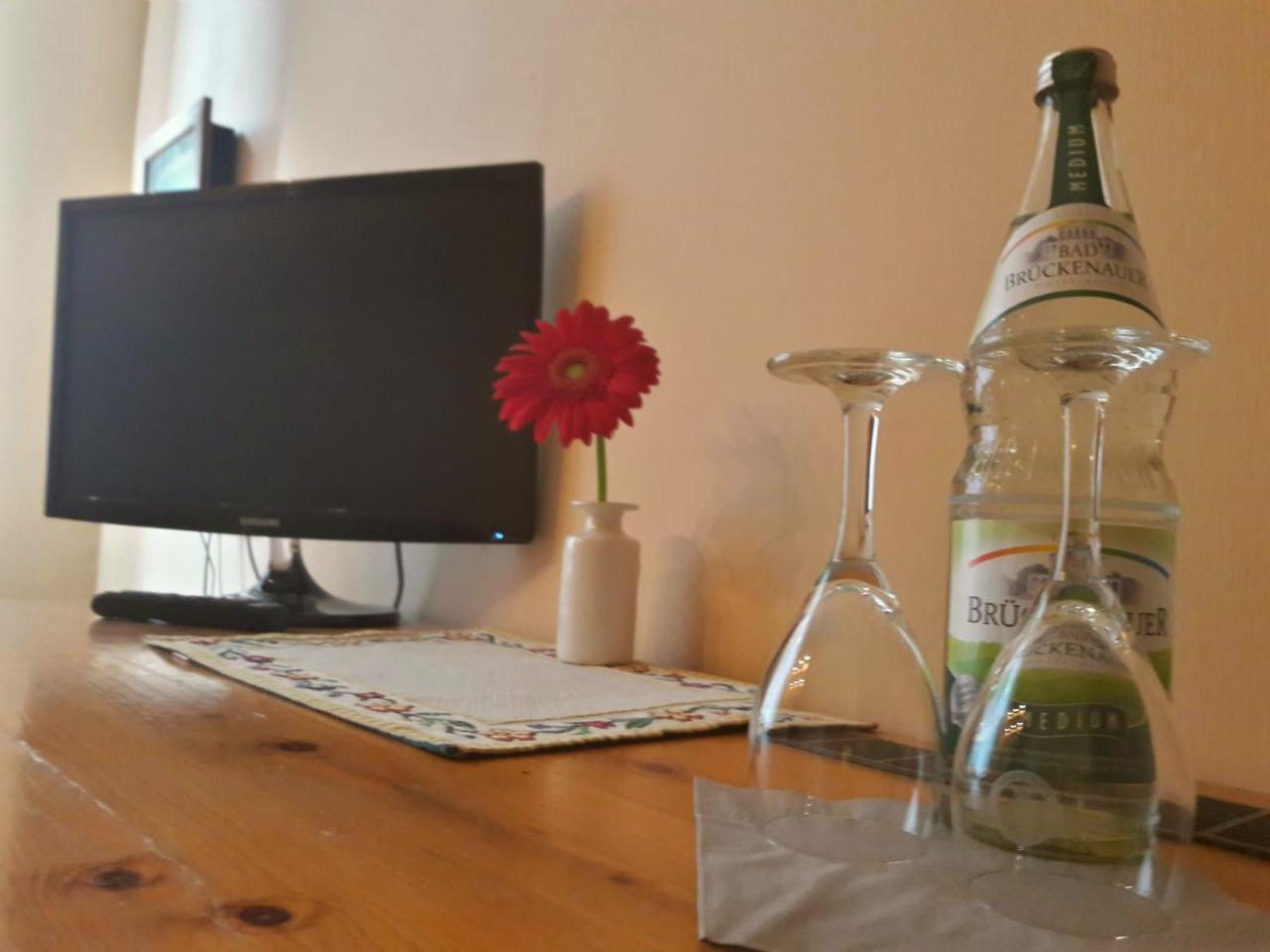 Hotel Zur Krone Bad Brueckenau Luaran gambar
