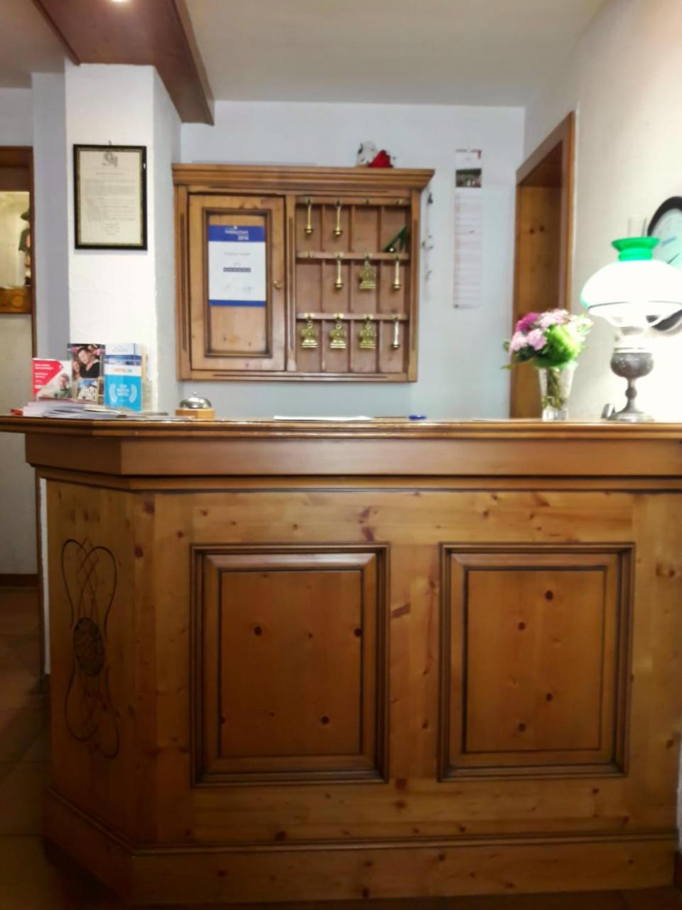 Hotel Zur Krone Bad Brueckenau Luaran gambar